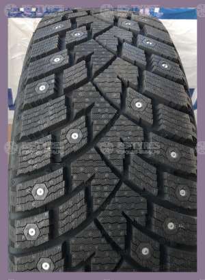 Delinte Winter WD42 215/60 R17 96T