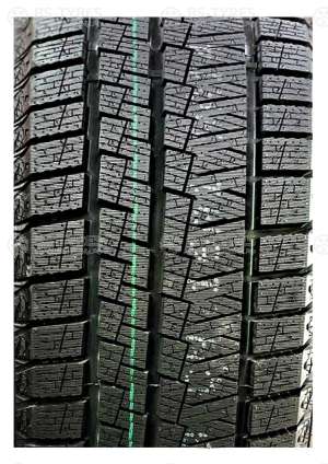 Kapsen SnowShoes AW33 185/60 R15 84H