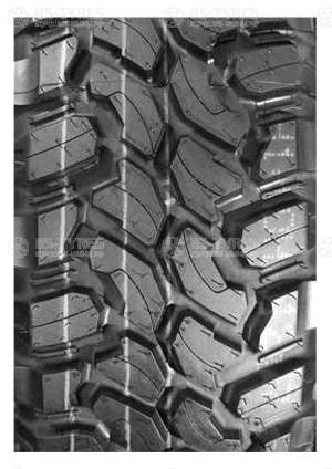 Royal Black M/T 285/70 R17C 121Q