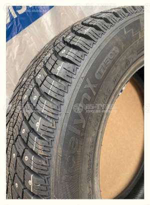 Triangle IcelynX TI501 215/70 R16 104T