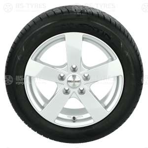 Vredestein Ultrac Satin 235/45 R20 100W