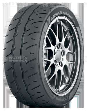 Yokohama AD09 265/35 R18 97W