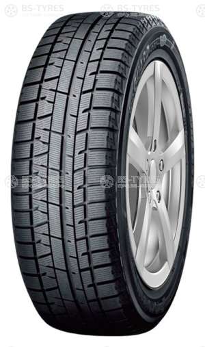 Yokohama Ice Guard IG50+ 215/55 R16 93Q